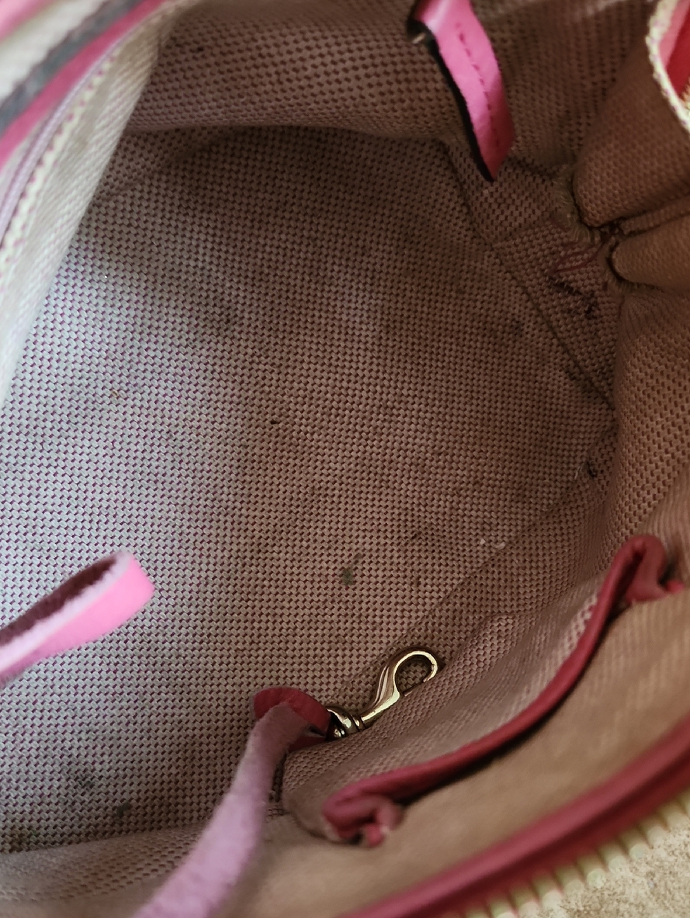 Dooney & Bourke Pink Pebbled Leather Baby Domed Satchel with Matching Wallet - Picture 6 of 16